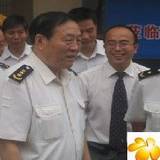 海军政委胡彦林上将参观千喜鹤